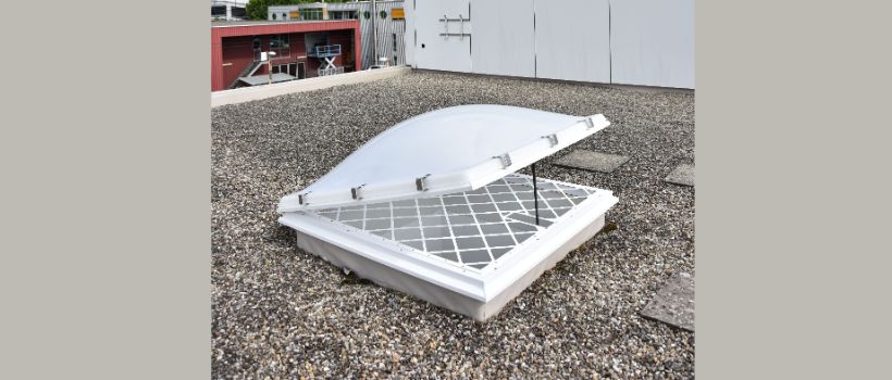 Des grilles anti-chute assurent la sécurité sur le toit, elles peuvent être également montées ultérieurement 