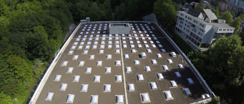 101 Coupoles opales MiniEnergie et 49 standards avec grilles anti-chutes et systèmes d’ouvertures EFC - Avenue du vieux moulin, Lausanne