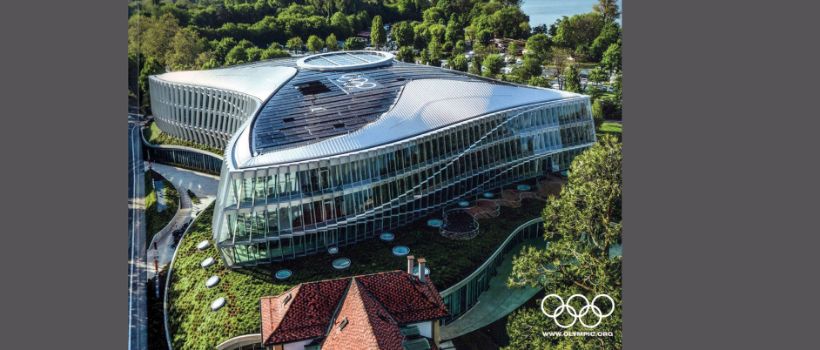 Un autre projet à Lausanne de fenêtres ISBA à toit plat – posées autour de la Maison Olympique ! 